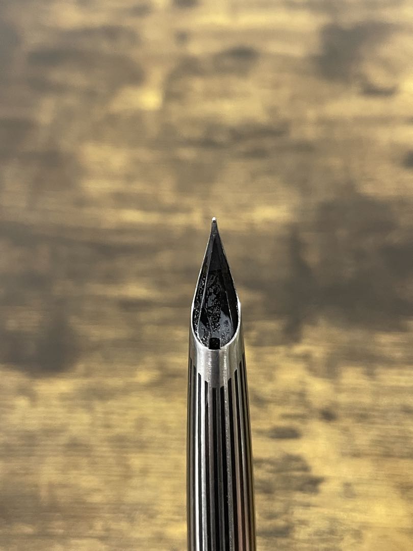 1970年代　ペン先軸一体型　蝕刻　μ ストライプ　ミュー　万年筆　細字　備品付