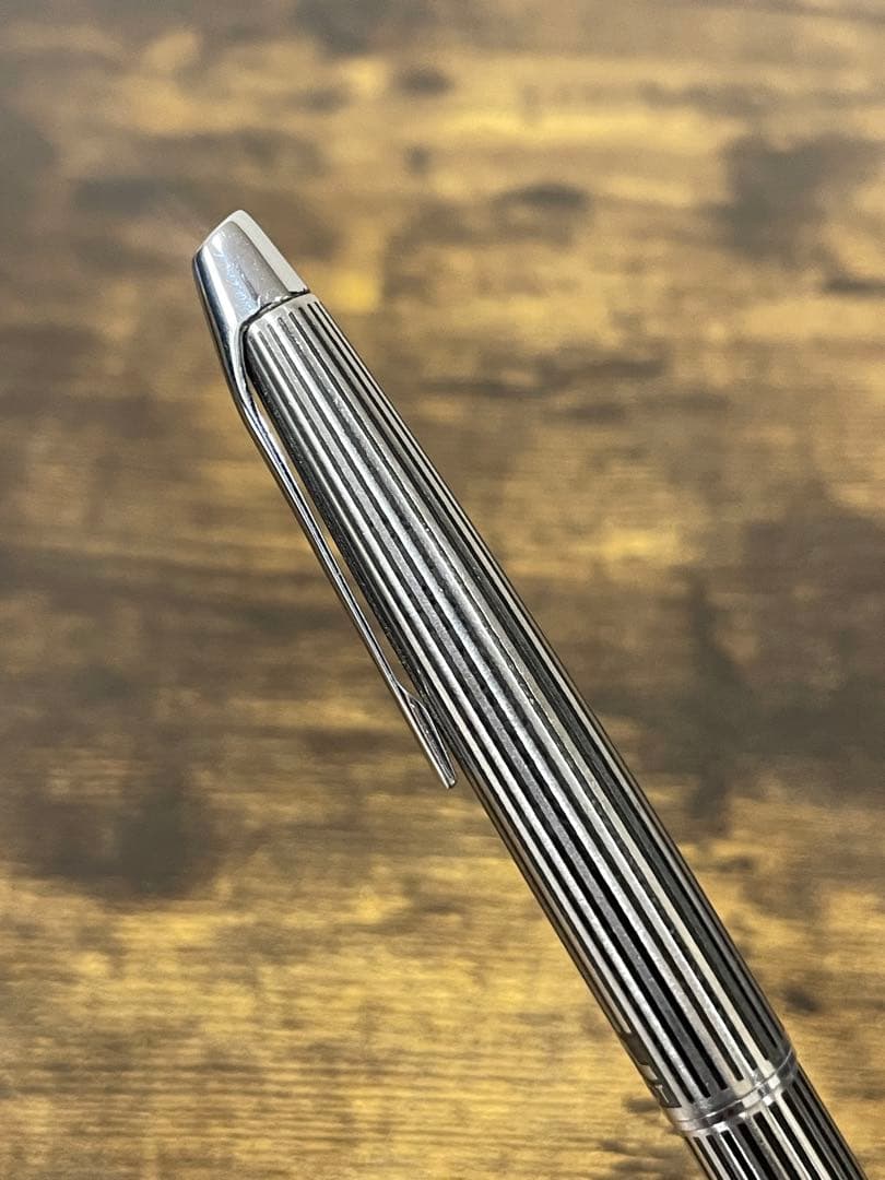 1970年代　ペン先軸一体型　蝕刻　μ ストライプ　ミュー　万年筆　細字　備品付