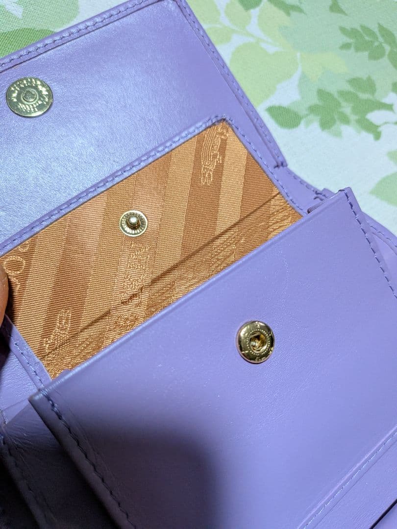 淡紫の園　最高級マットクロコダイルミドルウォレット　希少ラベンダー　未使用品