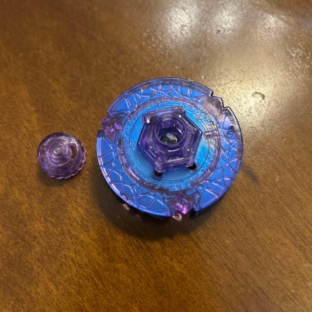 メタルファイトベイブレードヘルケルベクス限定色ver