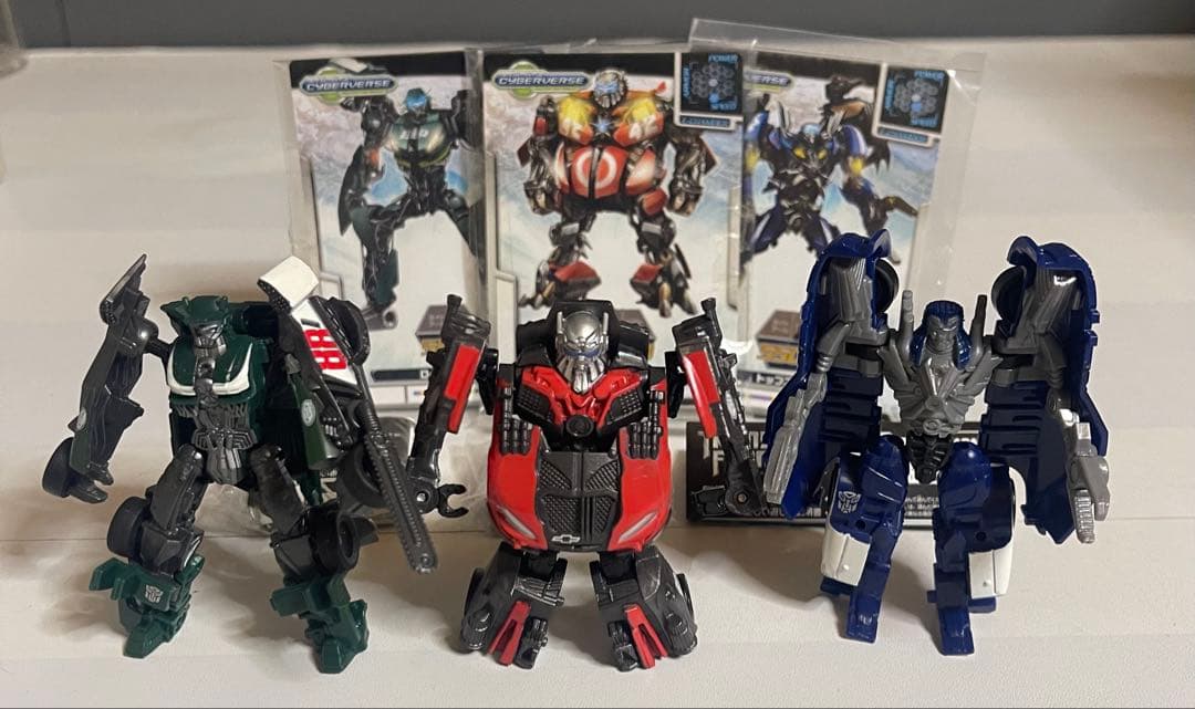 トランスフォーマー ダークオブザ・ムーン　サイバーバース　レッカーズ