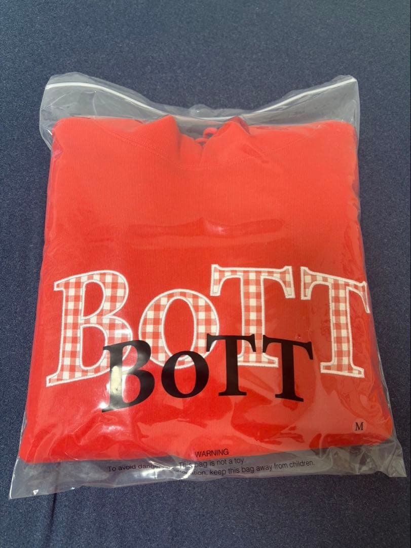 BOTT 赤 M フード付きパーカー