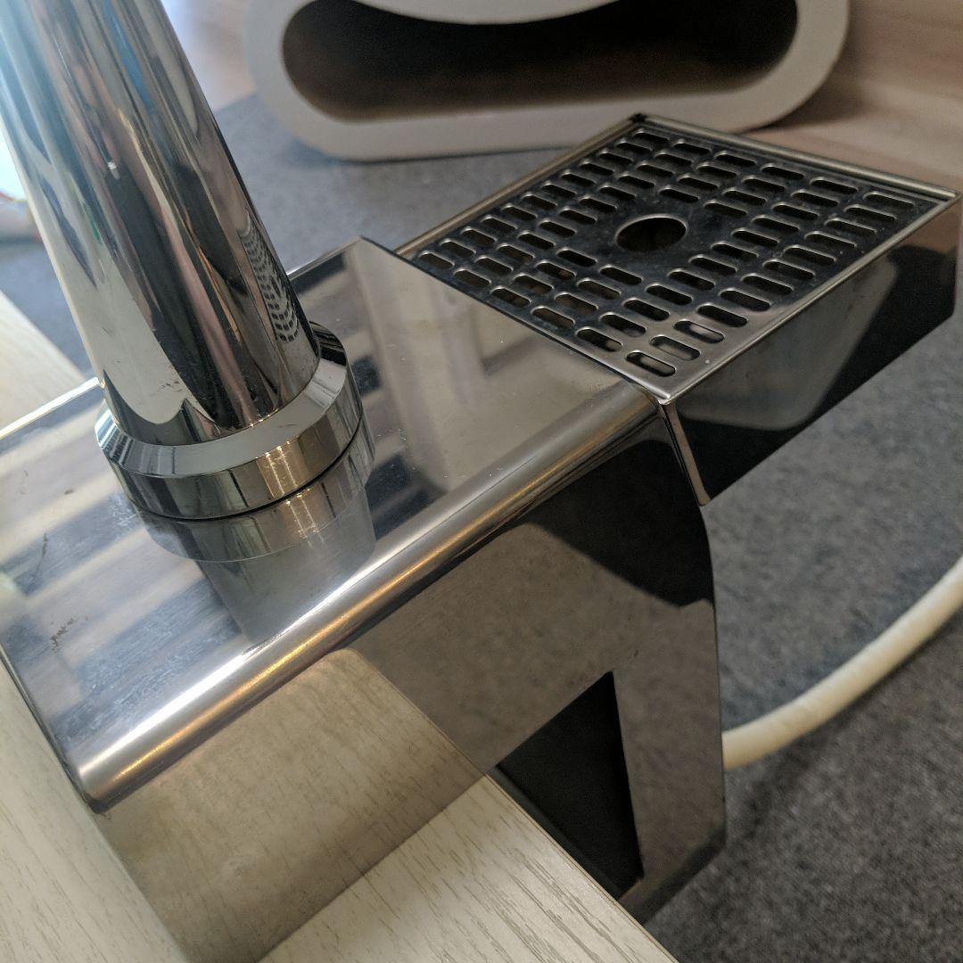 ビールサーバー　ドラフトタワー