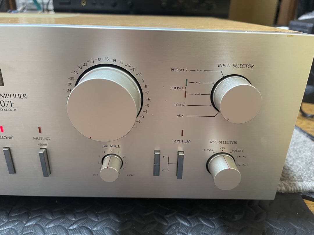 SANSUI AU-D607F プリメインアンプ