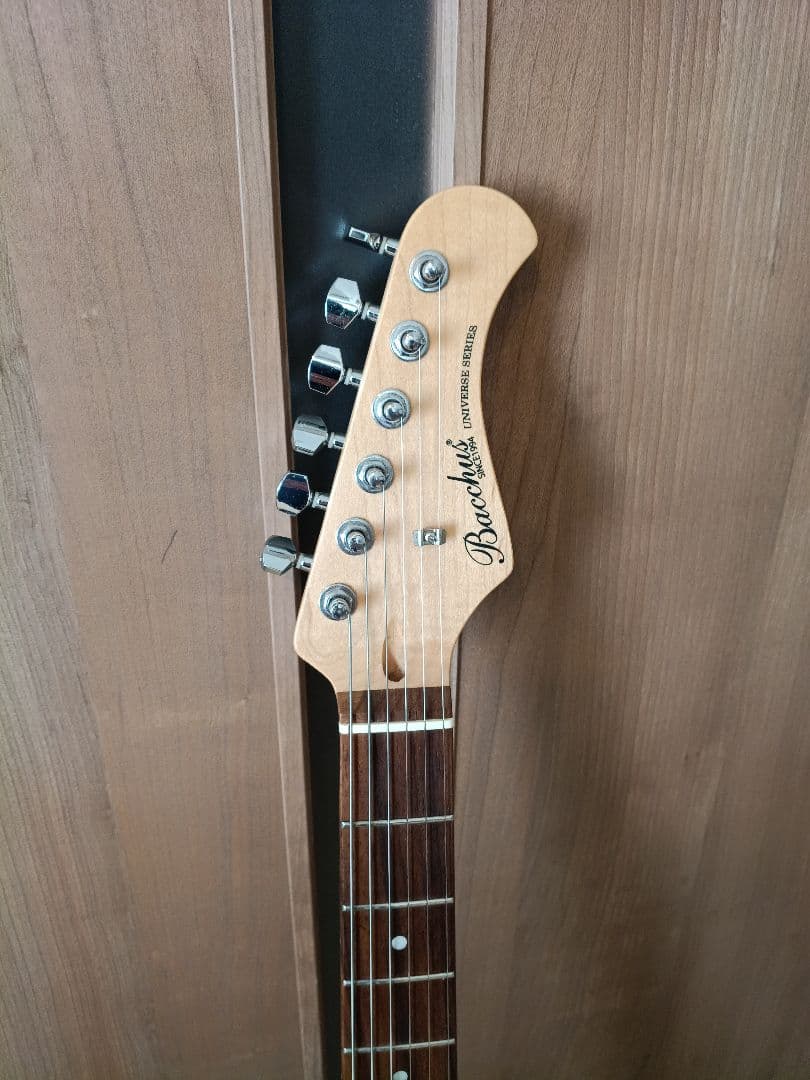 Bacchus UniverseSeries BST-1R DLPB　ギター