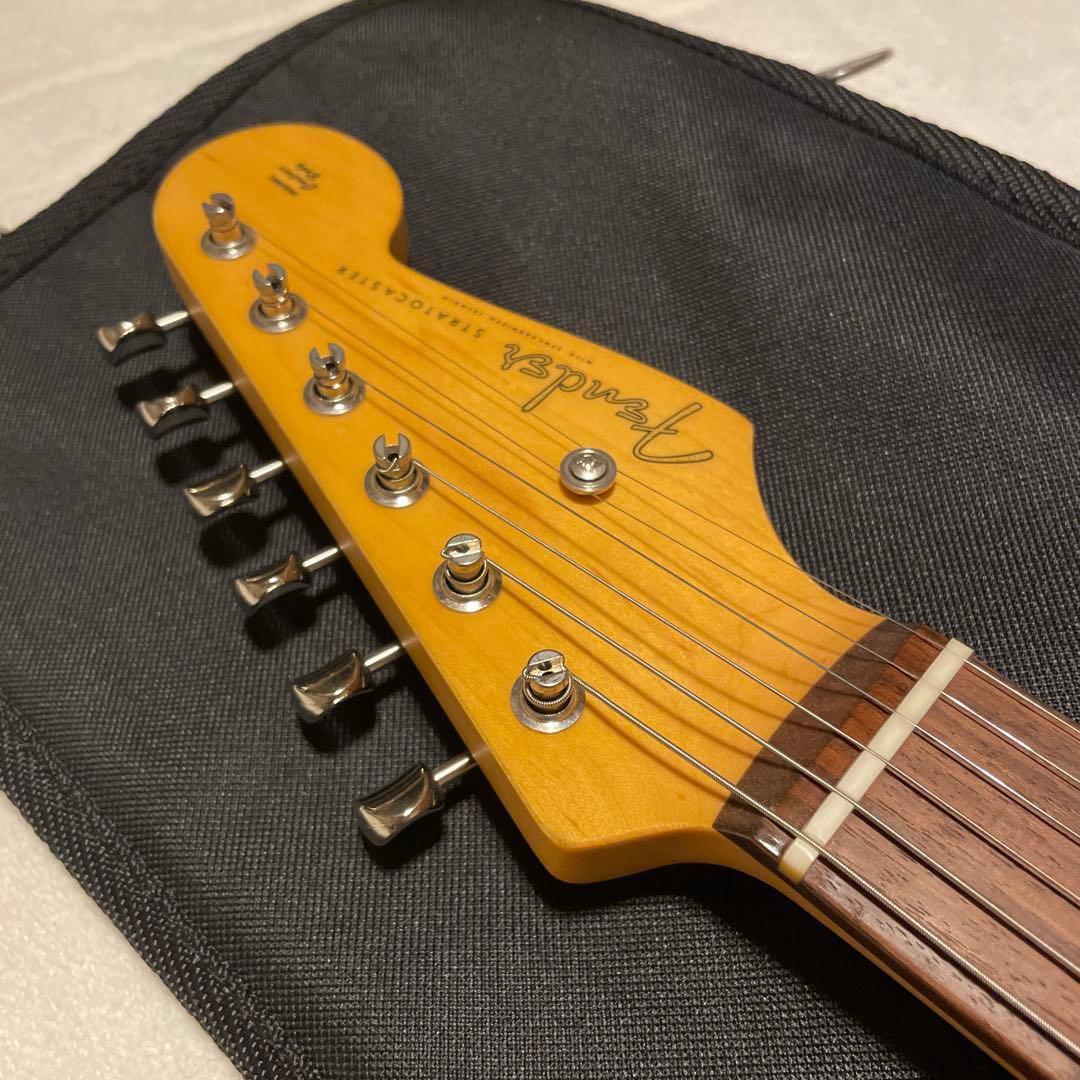 ギター Fender SOUICHIRO YAMAUCHI STRATOCASTER