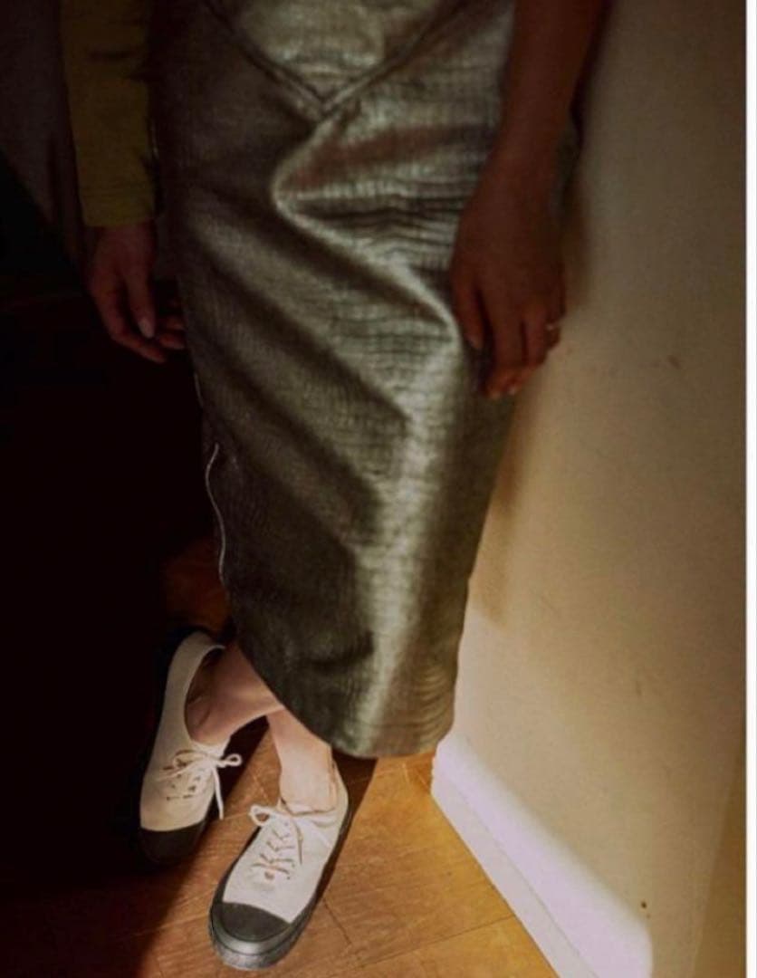 限定出品★fumika uchida★レザータイトスカート　シルバー