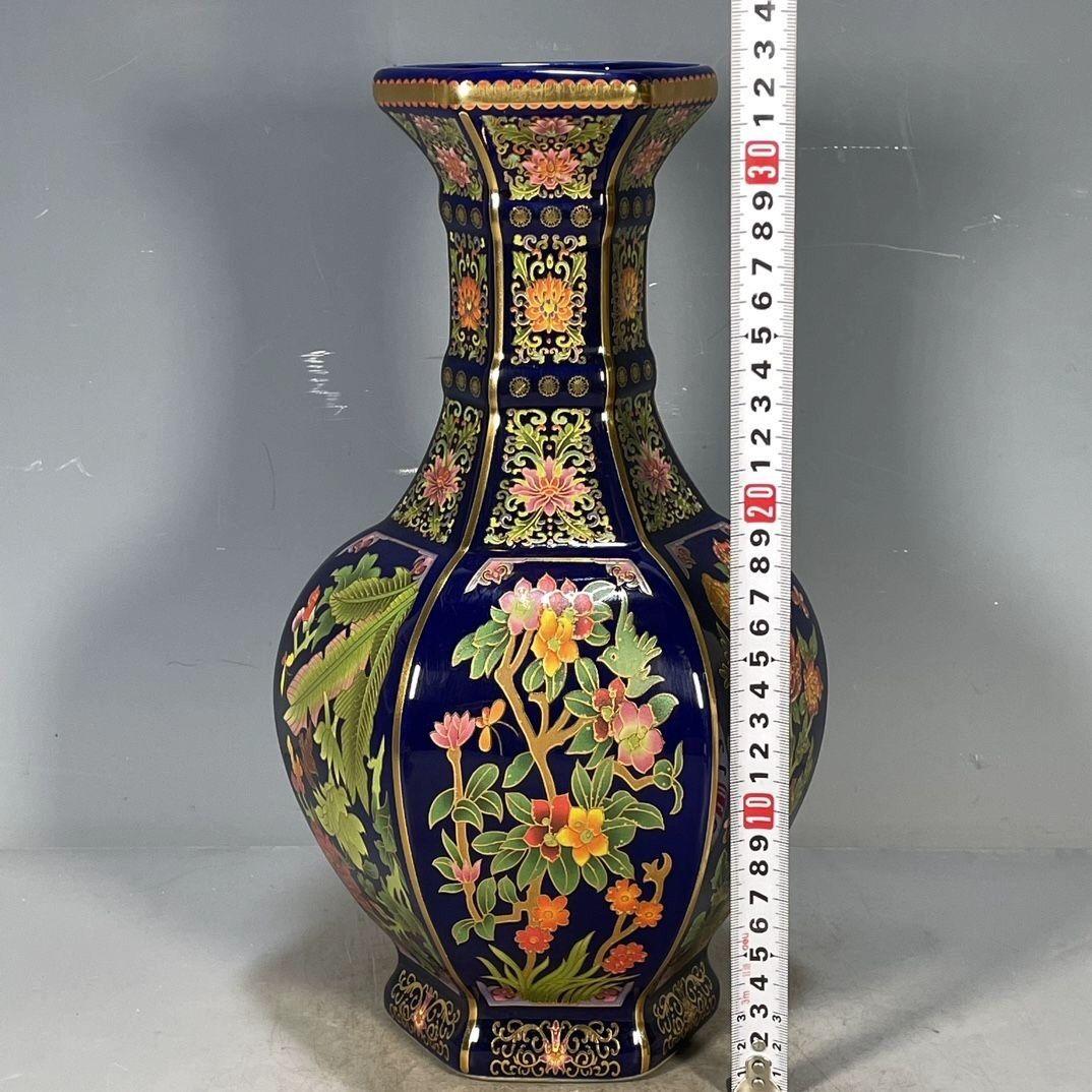清乾隆琺瑯彩花卉図紋六稜賞瓶 景徳鎮 陶磁器 装飾品 現代工芸品 美術品 置物