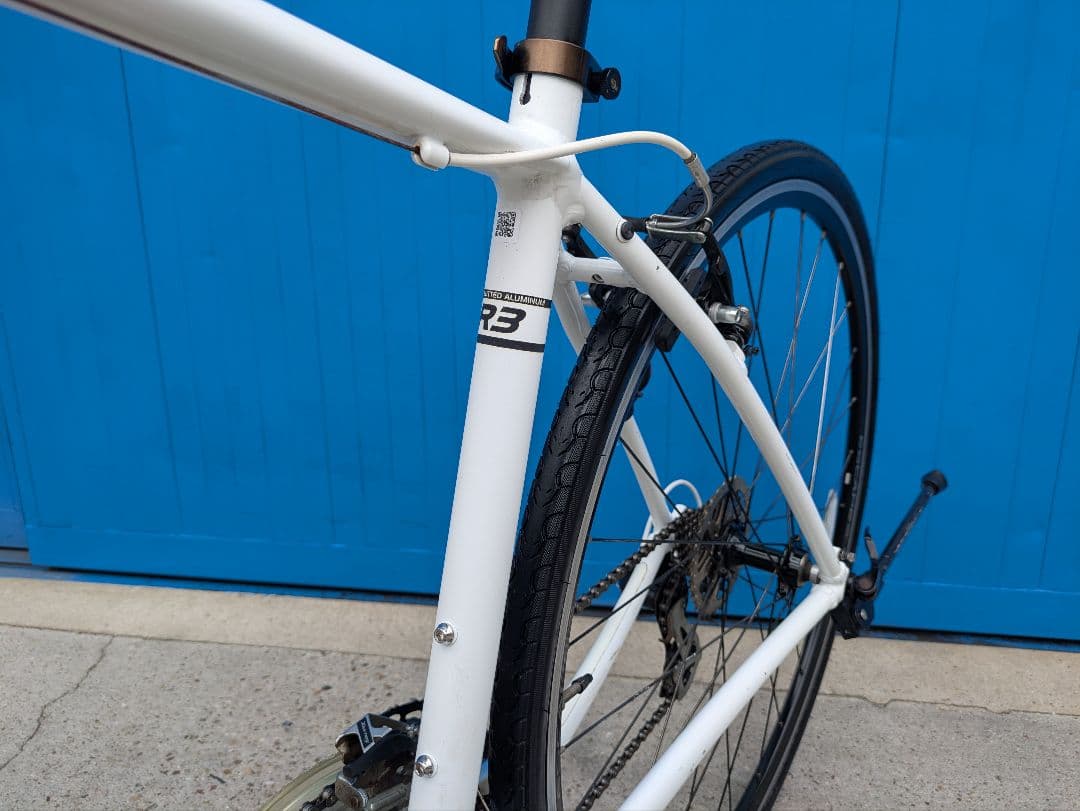 美品　GIANT ESCAPE R3 GIANT クロスバイク 名古屋引取