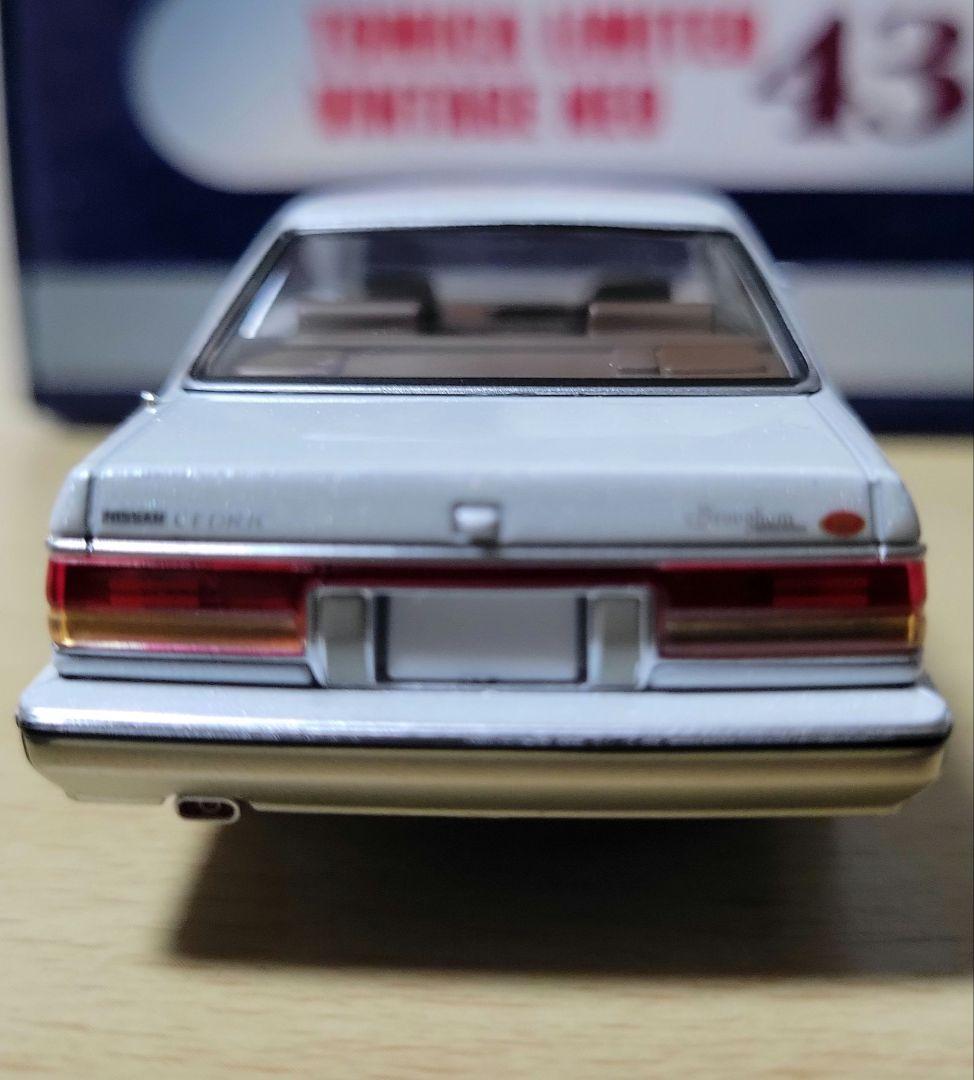 希少！トミカリミテッドヴィンテージネオ43セドリック ブロアムVIP Y31