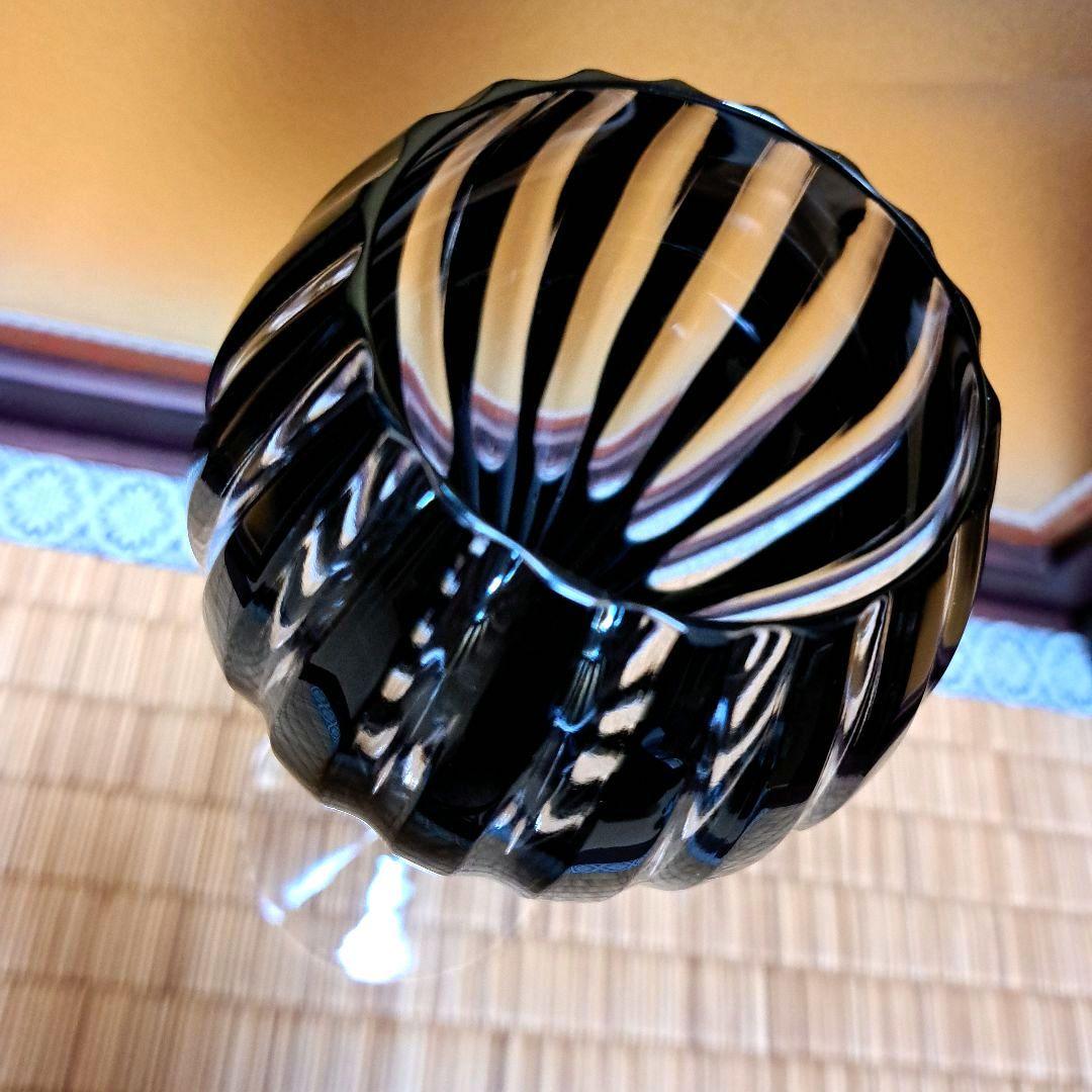 ギヤマン　アンティーク　ガラス工芸　縞カット　カットグラス　グラス　黒切子　水毬