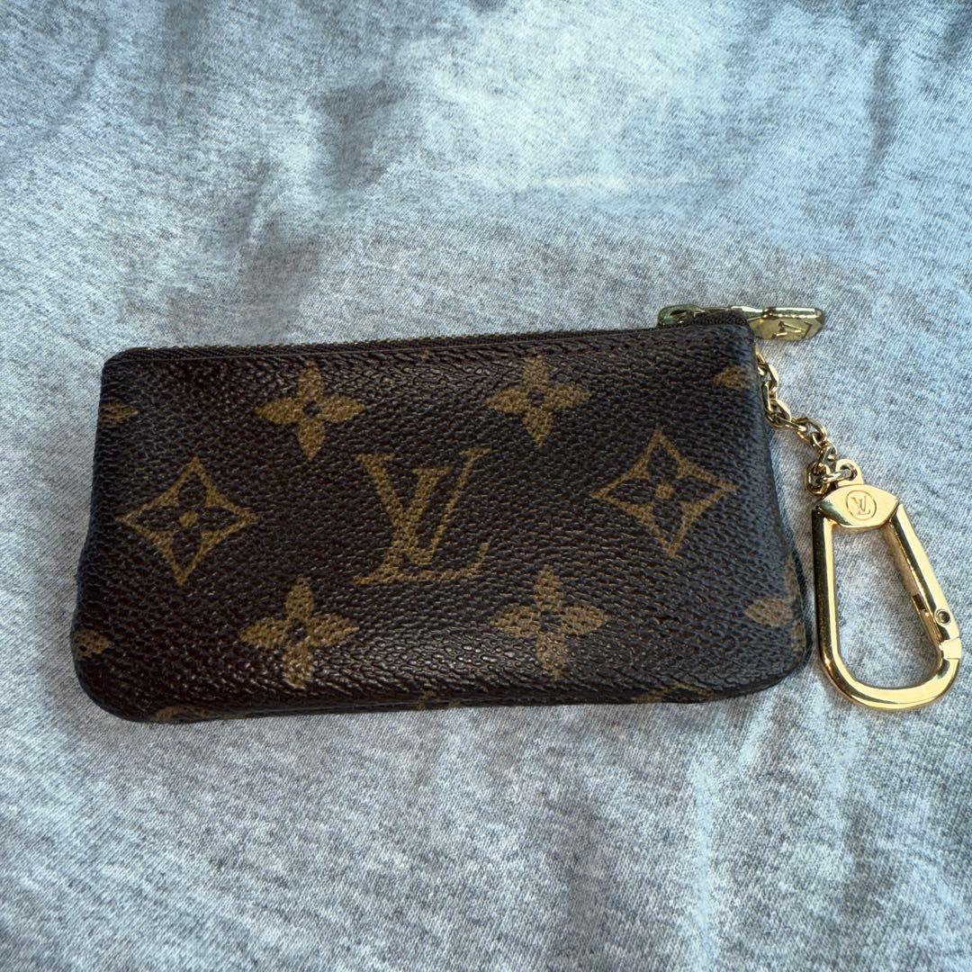 Louis Vuitton モノグラム　ケース