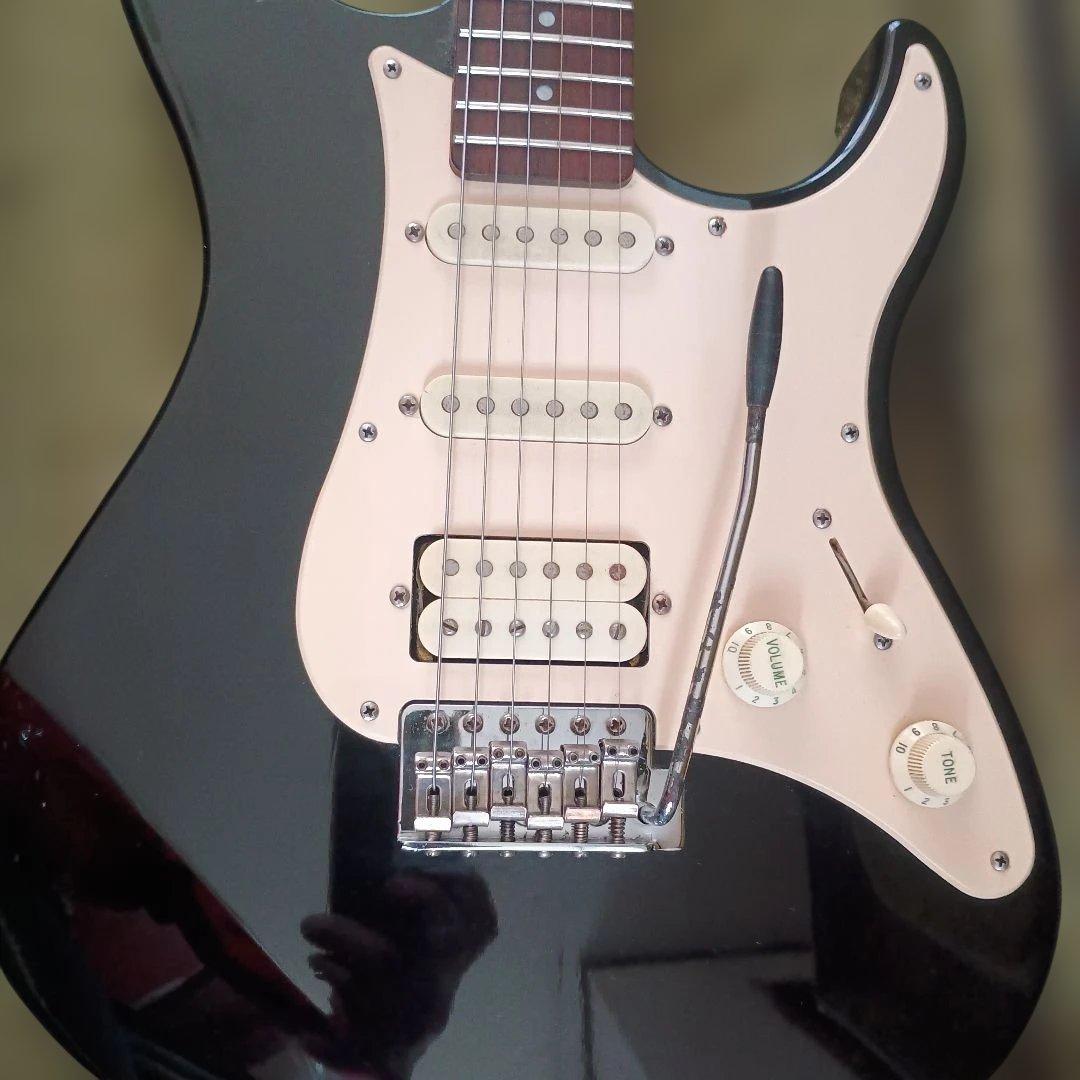 ギター YAMAHA Pacifica 112