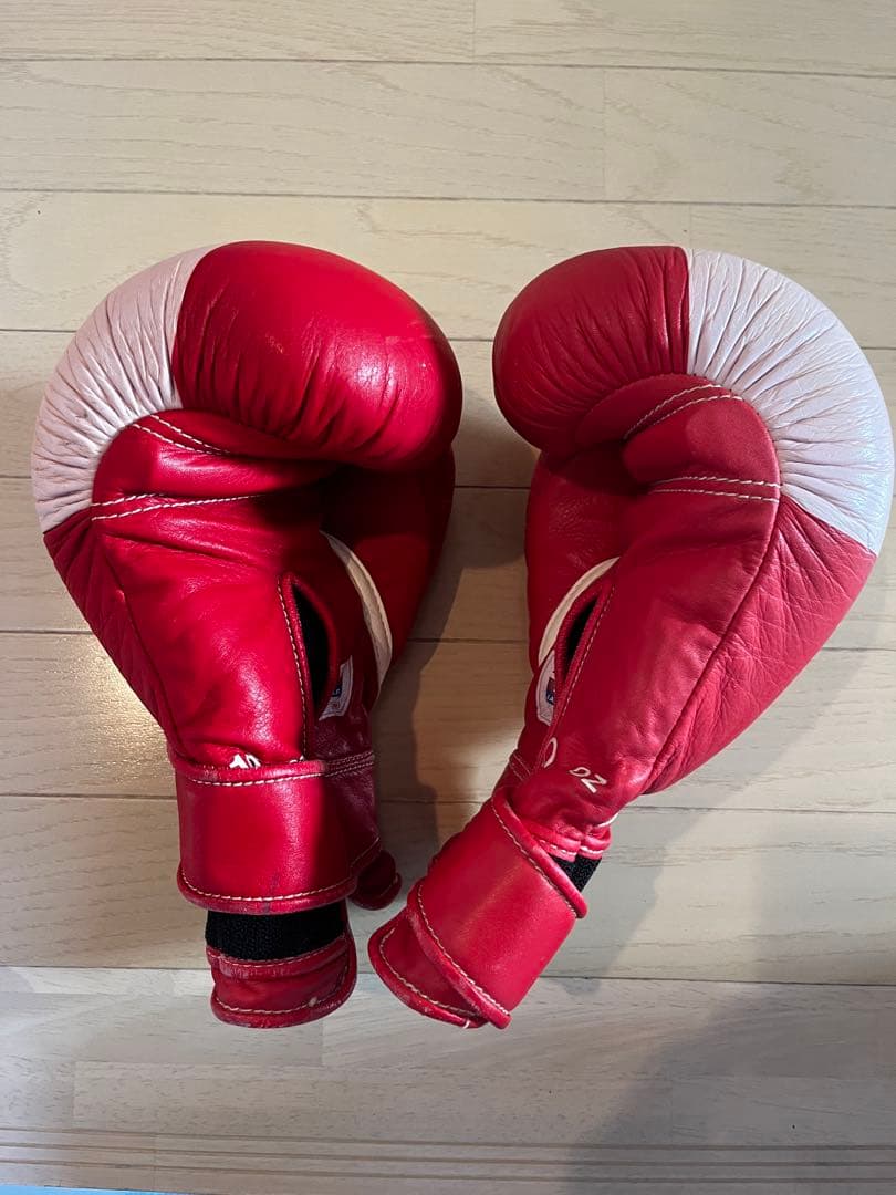 Winning ボクシンググローブ 10oz 赤/白(本革/レア)