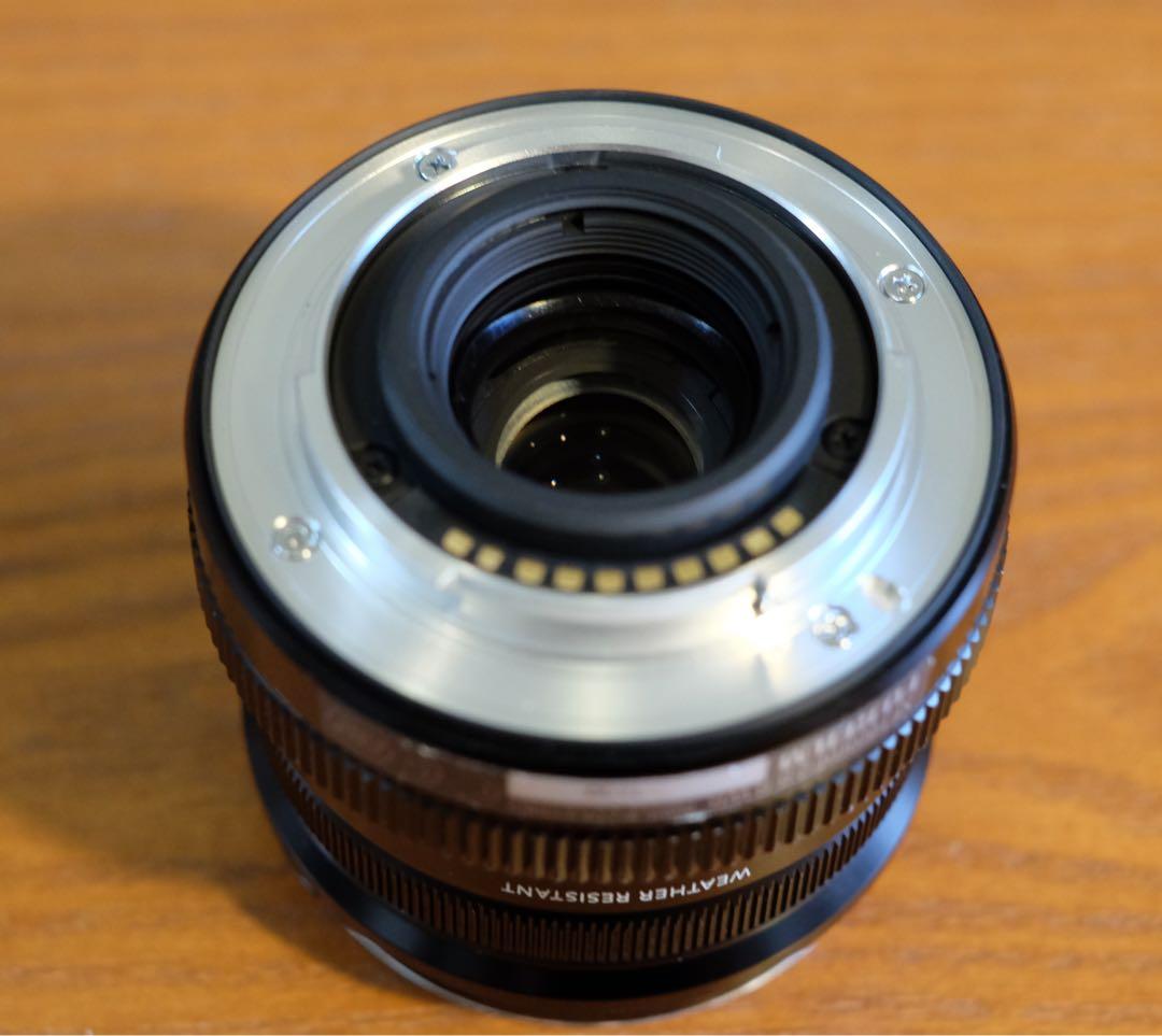 富士フィルム•単焦点レンズ【XF 16mm F2.8 R WR •純正フード付