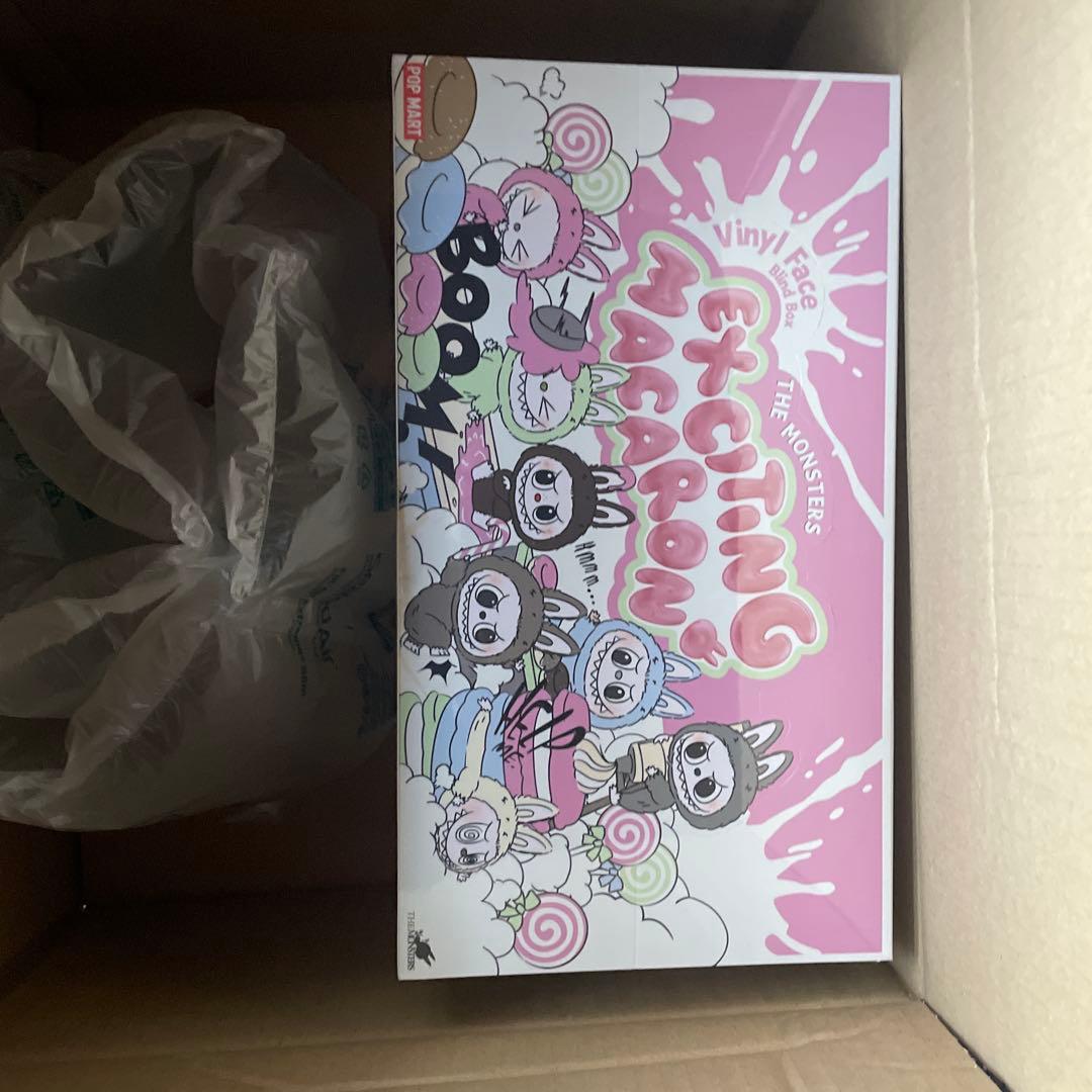 ラブブ EXCITING MACARON アソートボックス