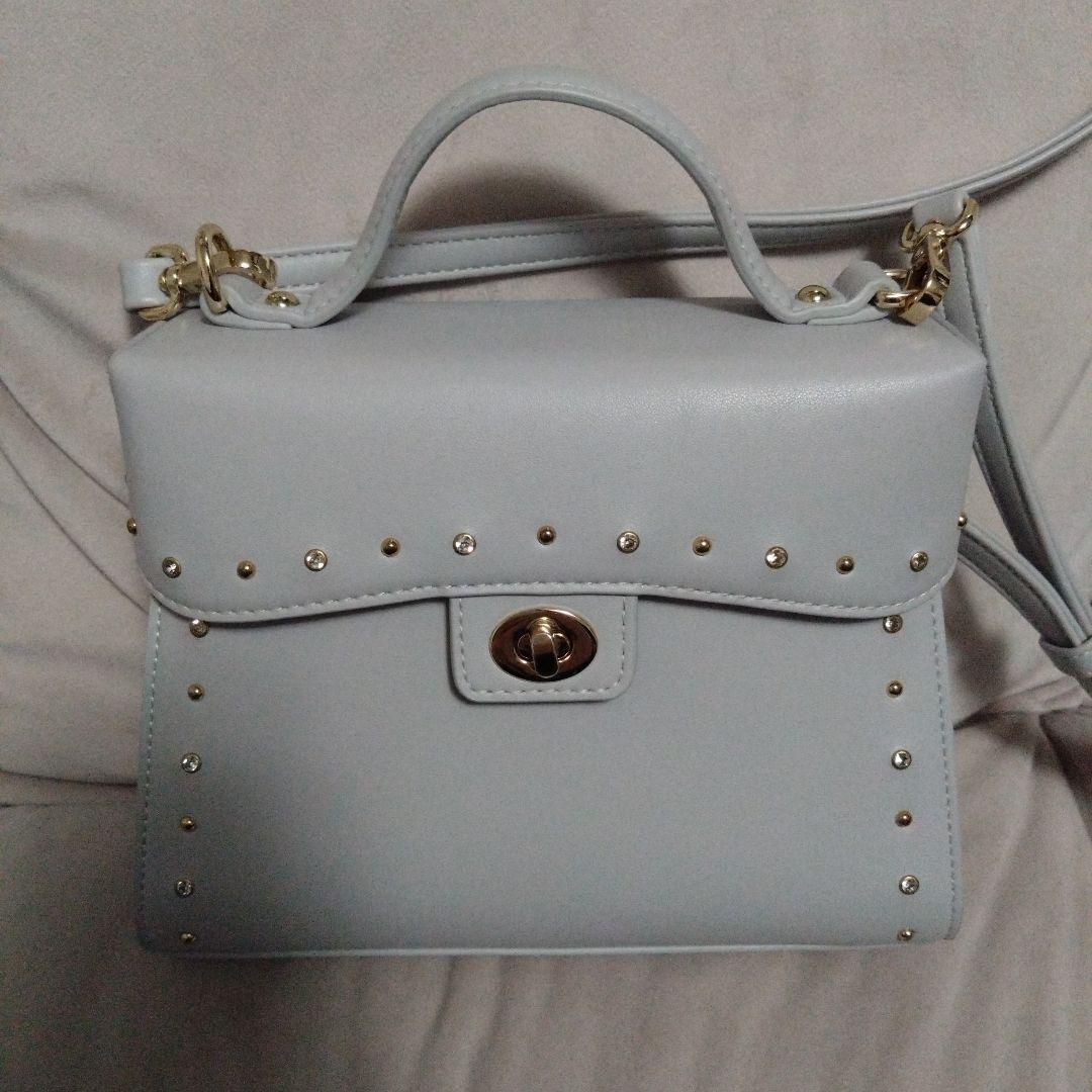 ダイアナ　ビジュー　スタッズ　ショルダーバッグ