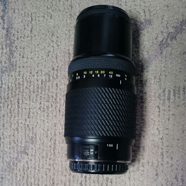 Tokina ズームレンズ 100-300 F3.5-6.7
