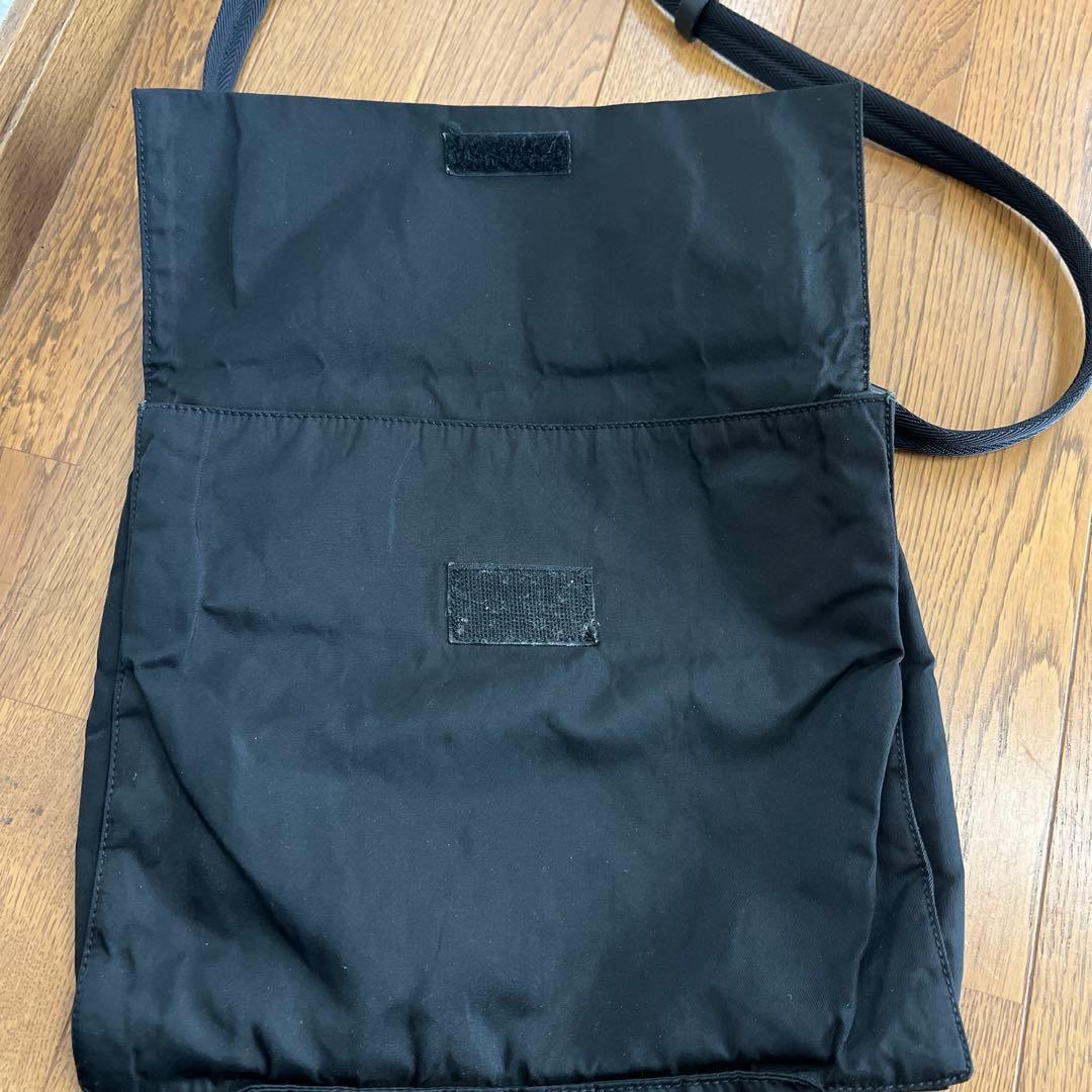 PRADA ショルダーバッグ 黒