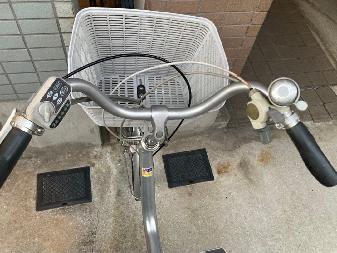 直接引き取り希望　ブリヂストン　電動　三輪車