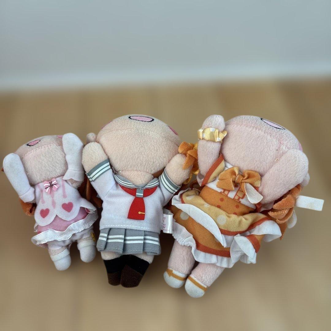 ラブライブ　寝そべり　ぬいぐるみ　まとめ売り