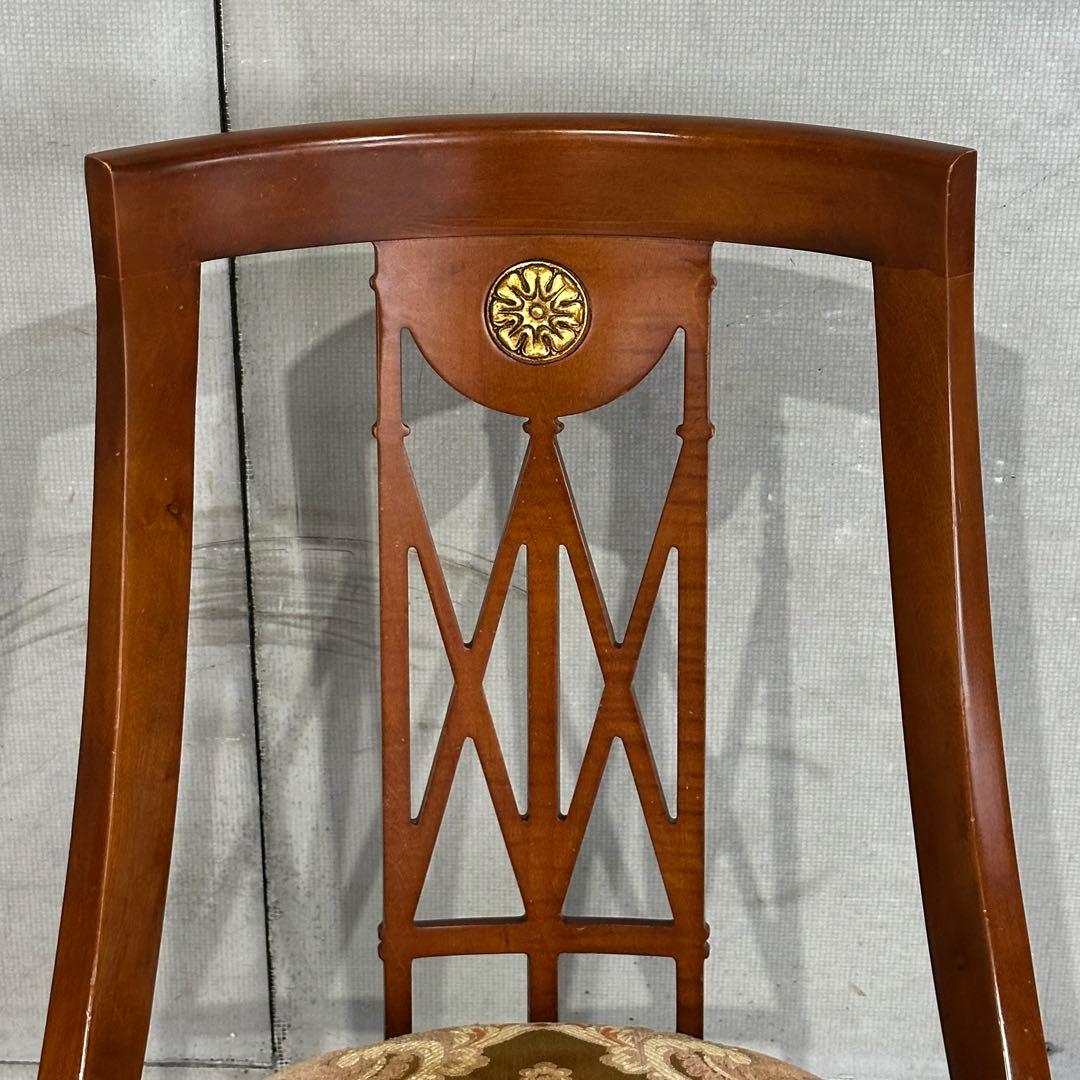✦ネオクラシカル様式✦透かし彫り×メダリオン装飾 ダイニングチェア アンティーク