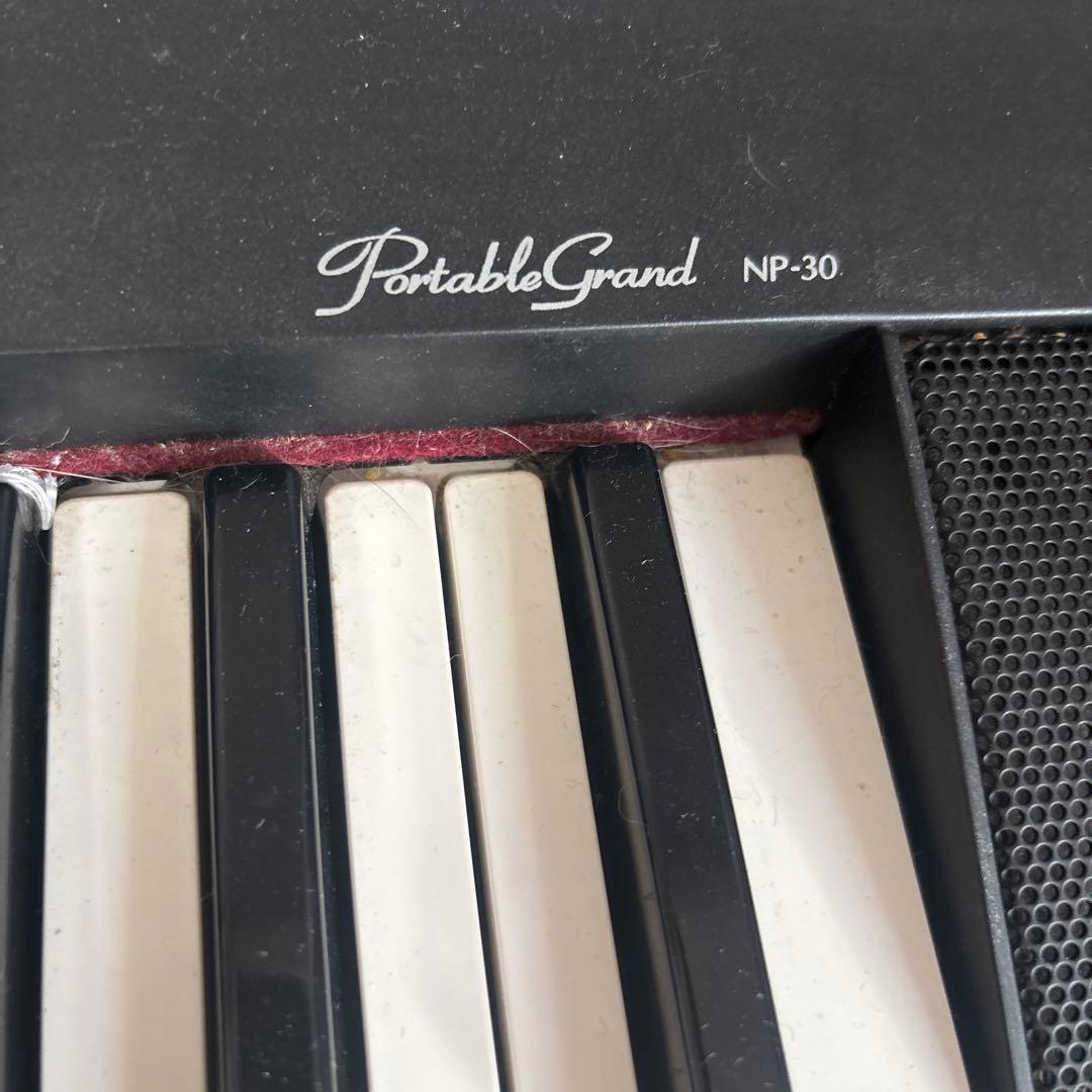 鍵盤楽器 Yamaha PortableGrand NP-30
