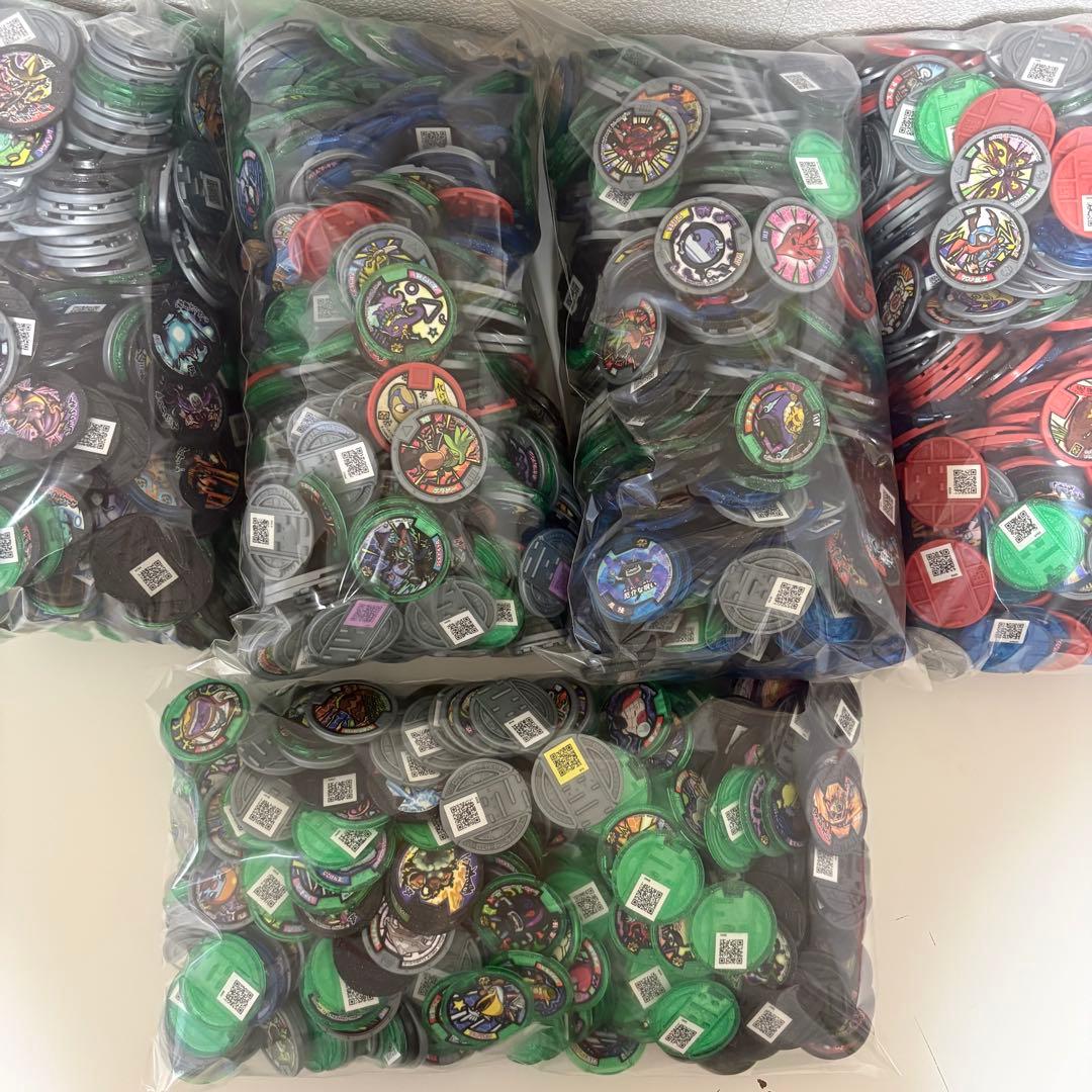 妖怪ウォッチメダル まとめ売り 約7.6kg