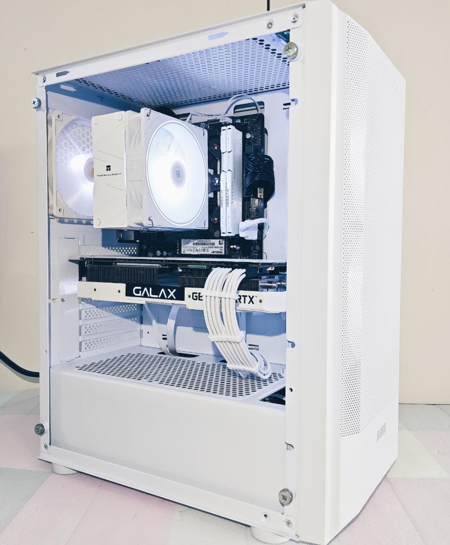 【美品】ゲーミングPC白 RTX2070 Ryzen5 5600