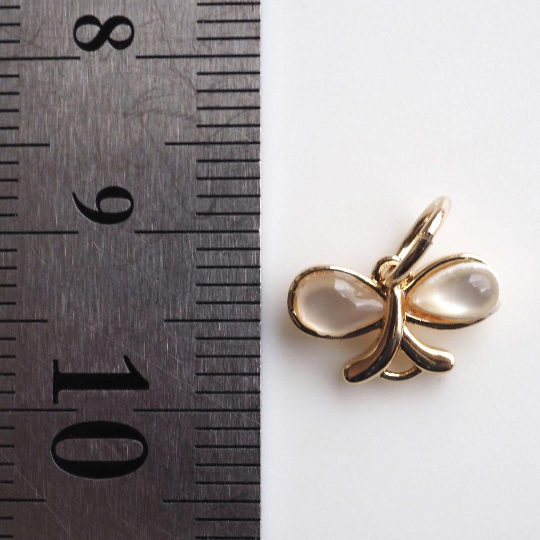 【もも】希少色薄桃翡翠の大粒枠留めネックレストップ