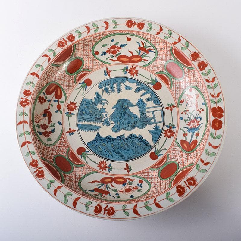 中国　呉州赤絵　獅子花文　大皿　飾り皿　直径約41㎝　V　7348C