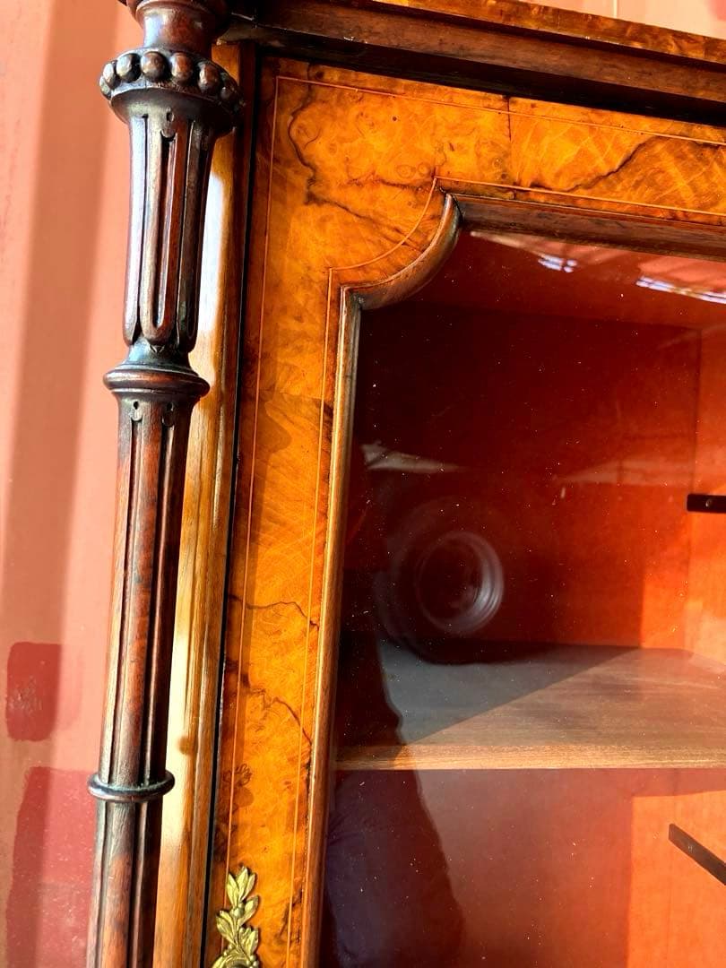 1890年代ウォールナット　ヴィクトリア　 キャビネット