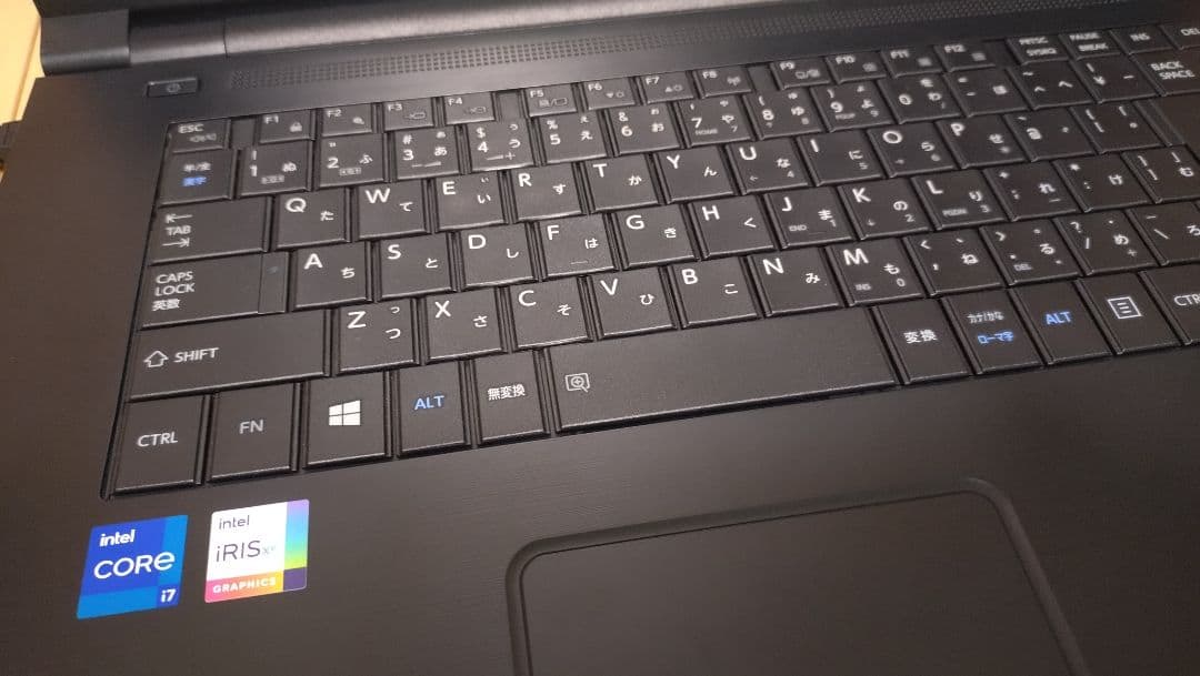 dynaBook　B65/HS 11世代 i7　SSD1TB　メモリ16GB