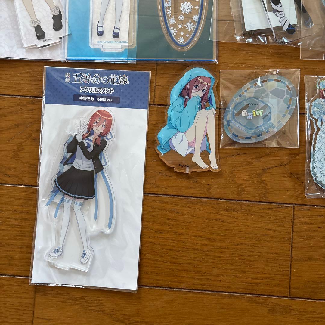 五等分の花嫁 中野三玖 アクリルスタンド