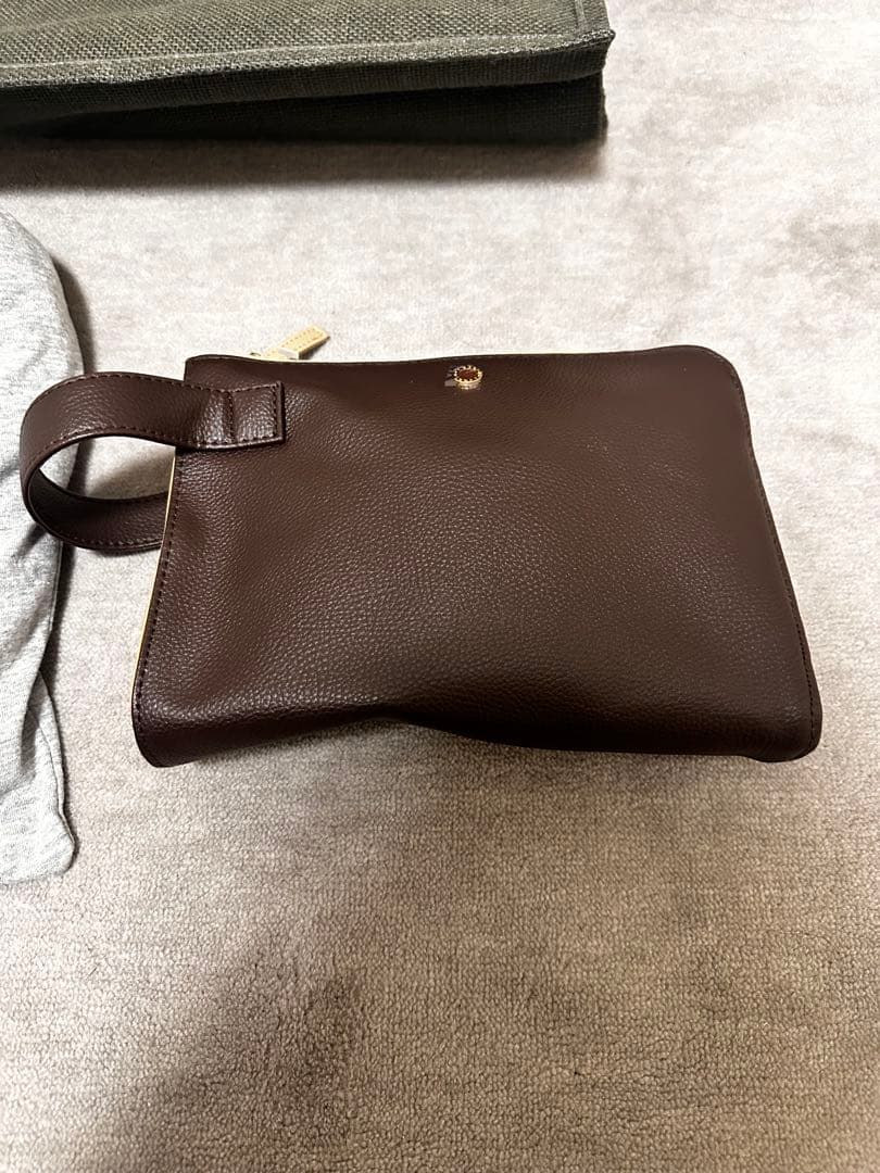 新品 エミレーツ航空 ファーストクラス アメニティ