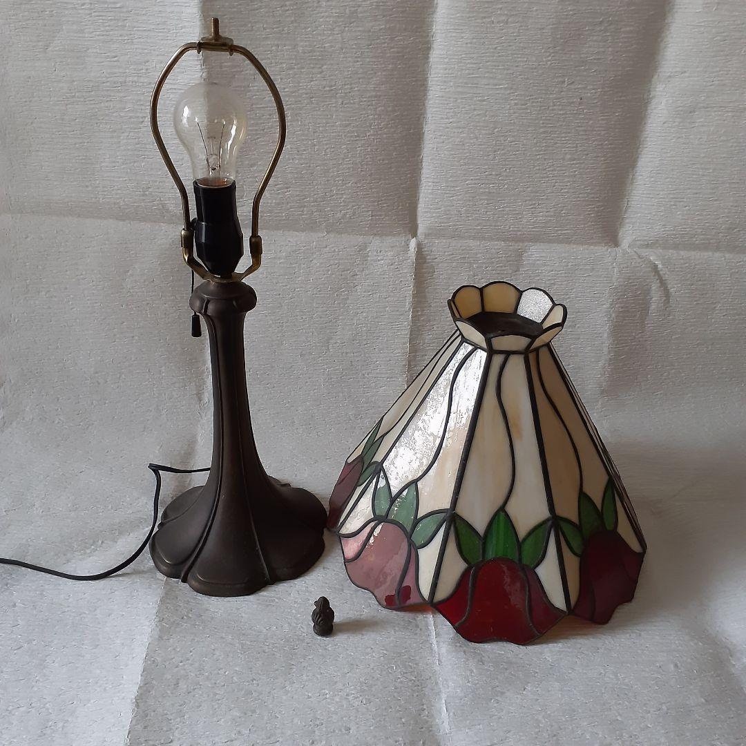 アンティーク調　テーブルランプ　ステンドグラス