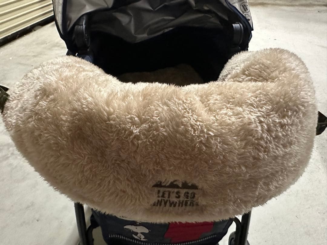 SNOOPY ペットカートと遠赤外線あごのせクッション 2点セット