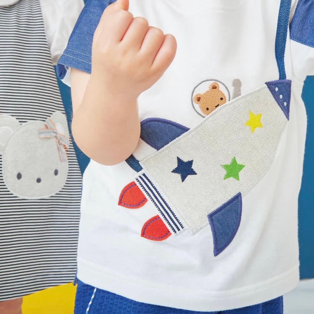 ファミリア　今期タグ付き　Tシャツ　90サイズ