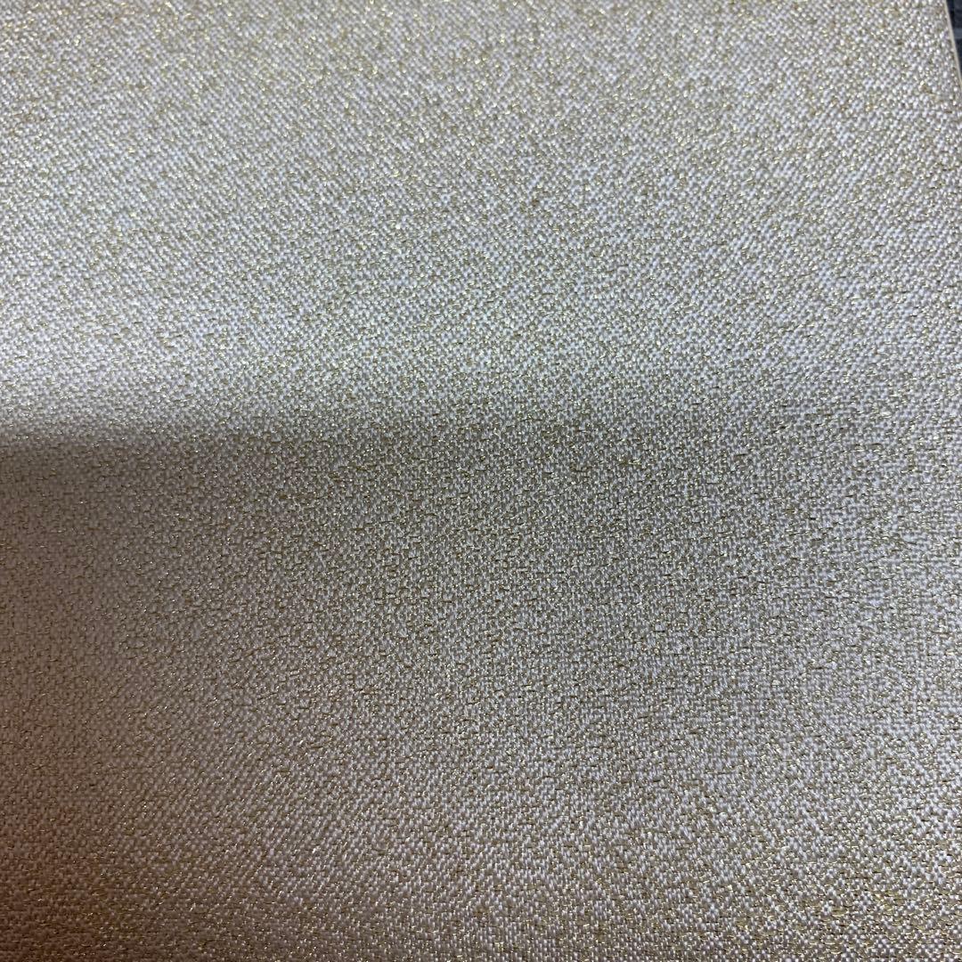 新品未使用　五嶋紐 バッグ　ゴールド系網目模様ハンドバッグ