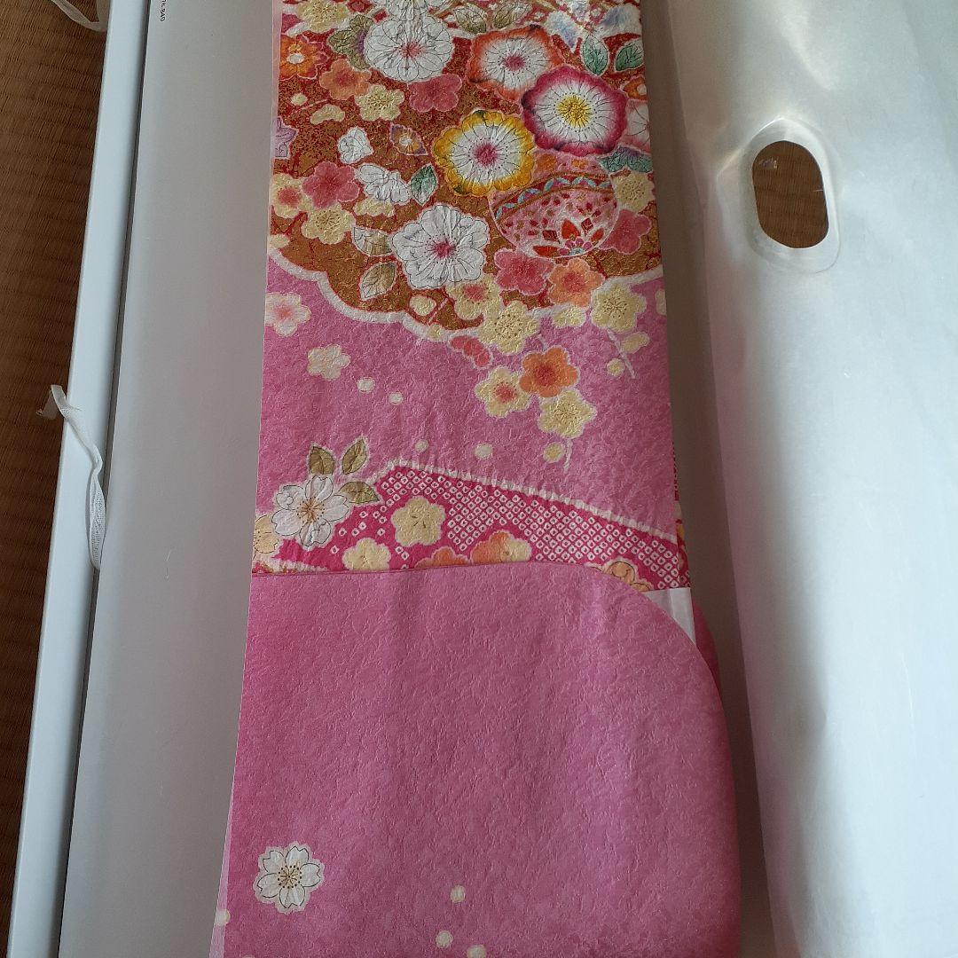 振袖　ピンク　　辻ヶ花風　落款あり