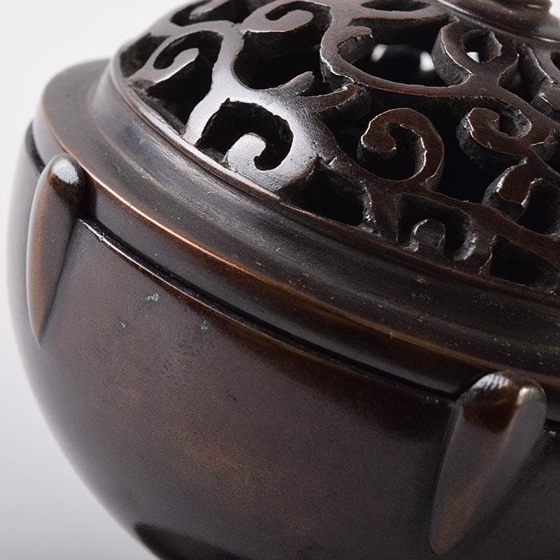 茶道具　釜師　根来実三作　唐銅　火屋蓋置　共箱　V R8718