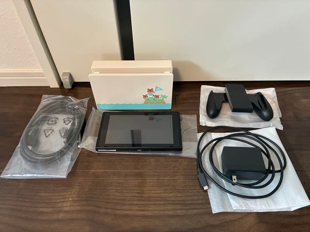 Nintendo Switch 本体　どうぶつの森モデル