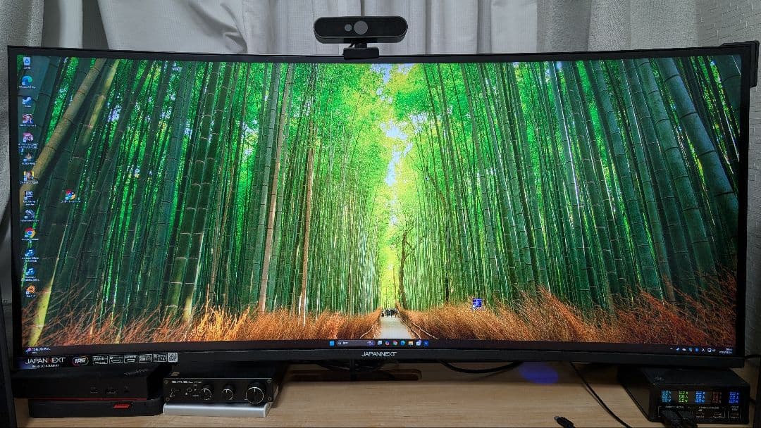 144Hz 37.5インチ ウルトラワイド湾曲モニター