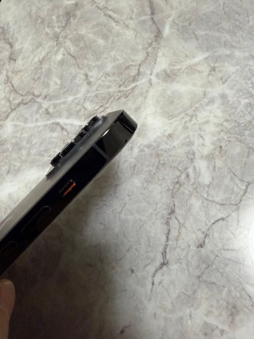 【極美品】 Apple iPhone 14 Pro 512GB スペースブラック