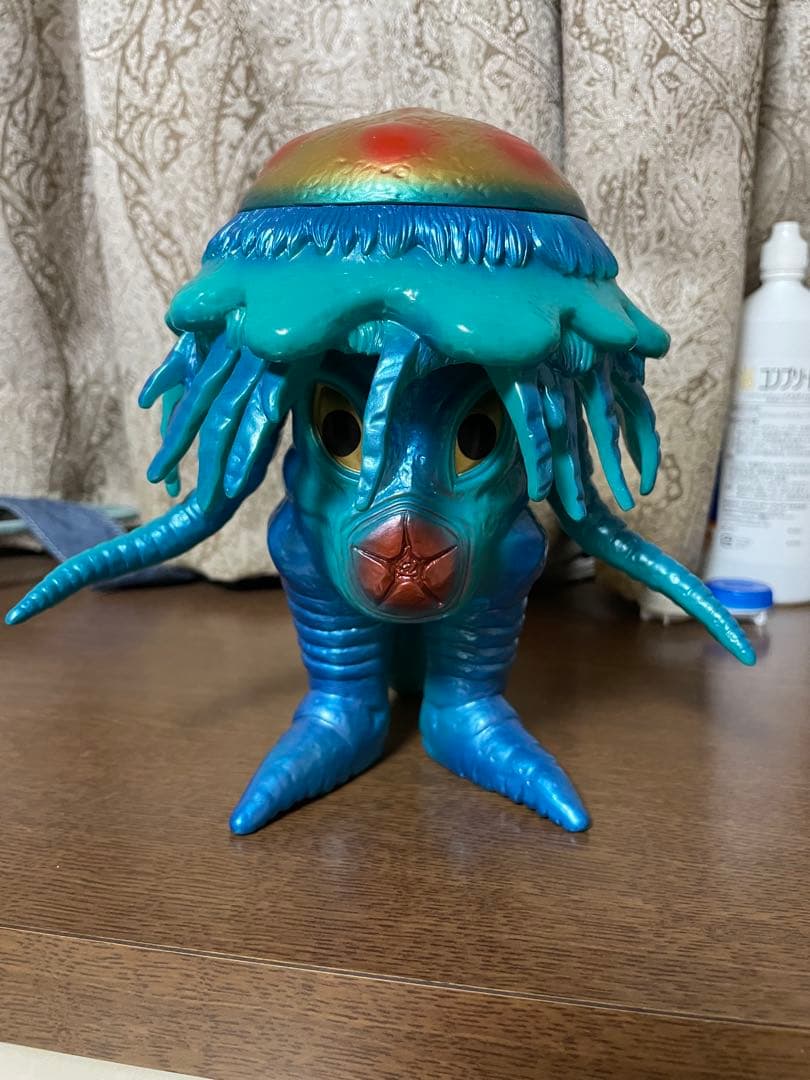 バリケーン　ソフビ　怪獣