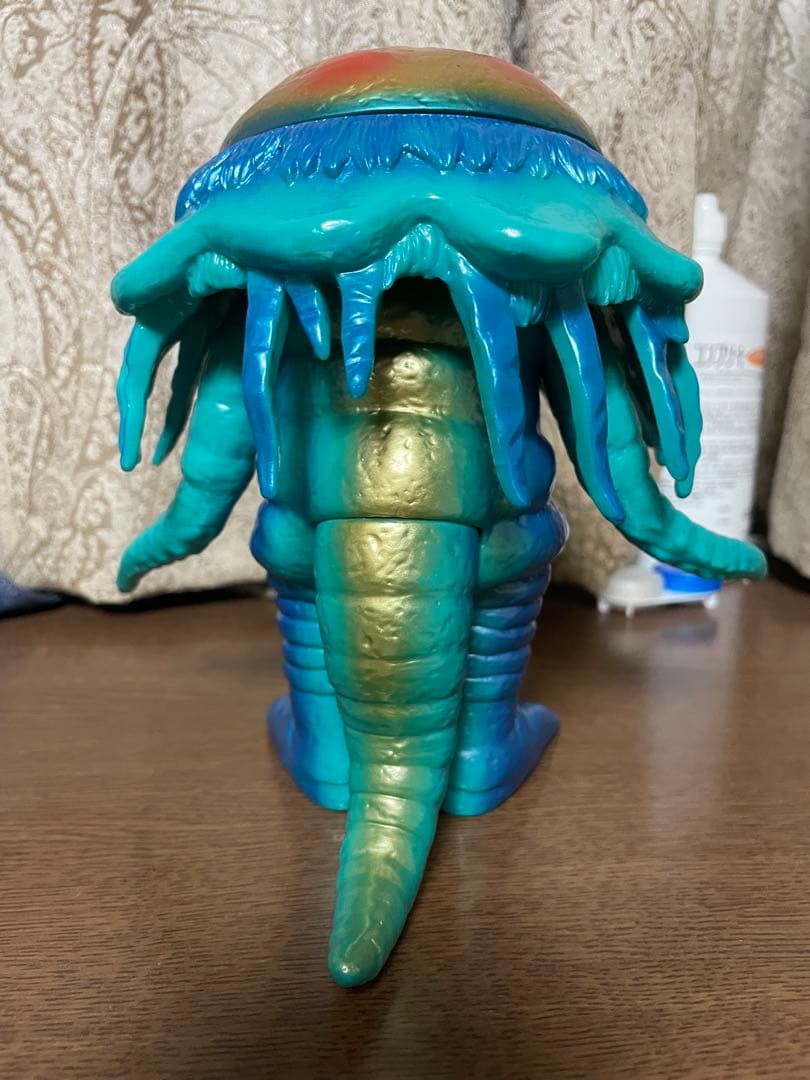 バリケーン　ソフビ　怪獣