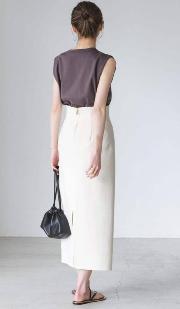 美品★NOBLE ノーブル ジャージーライクカラータイトスカート８