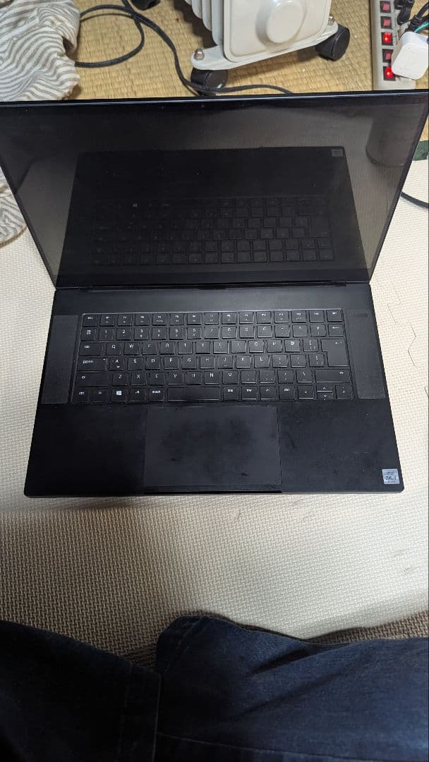 Razer Blade 15 ゲーミングノートPC RTX2080 SSD1TB