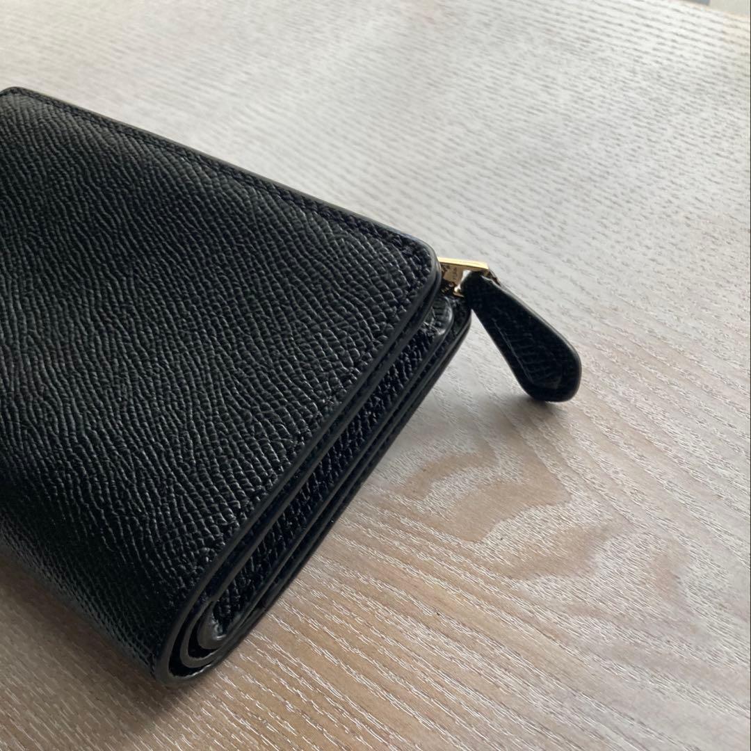 COACH コーチ　2つ折財布黒　ゴールド金具馬車ロゴ