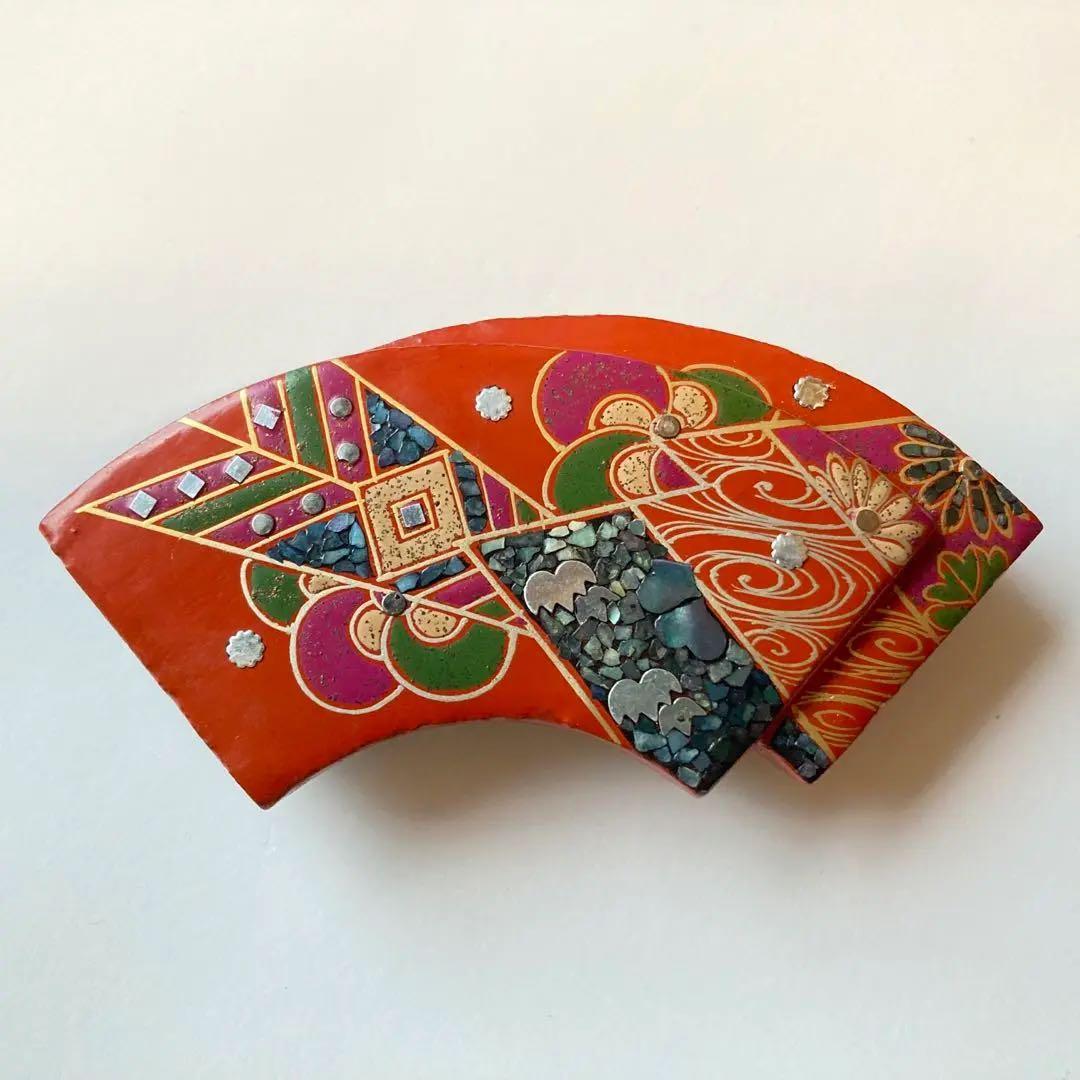 扇面/矢羽根/帯留め/蒔絵/螺鈿細工/アンティーク帯留